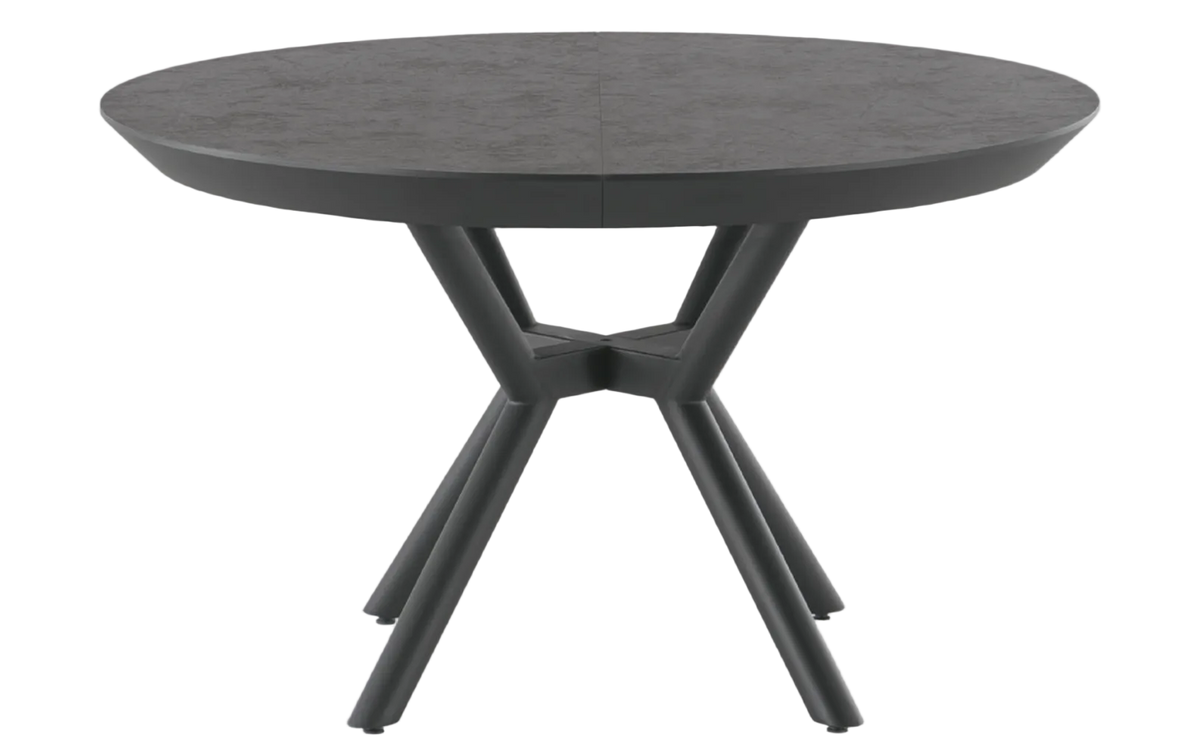Round extendable dining table 130–226 cm